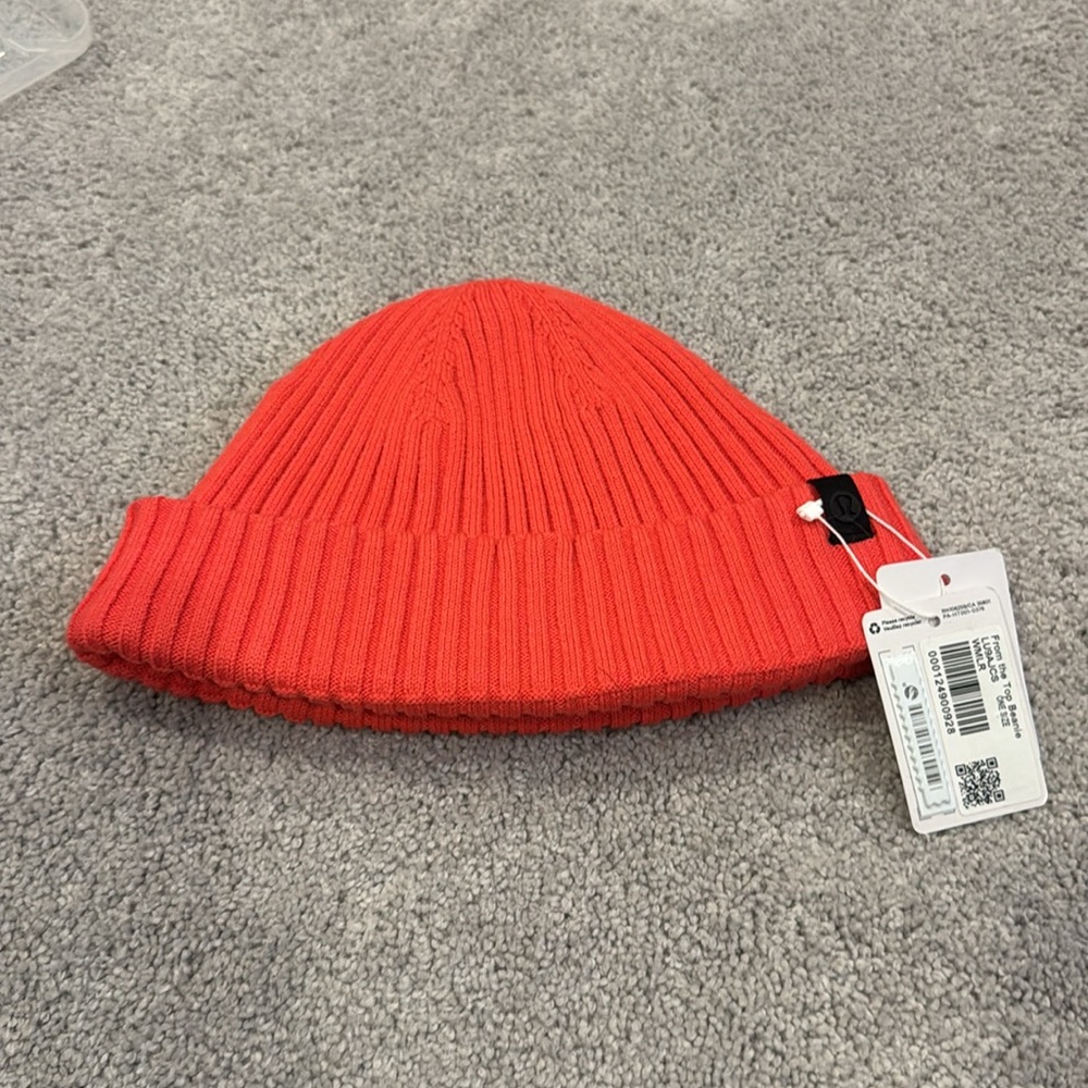 Lulu from the top beanie